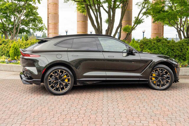 2023 Aston Martin DBX 55