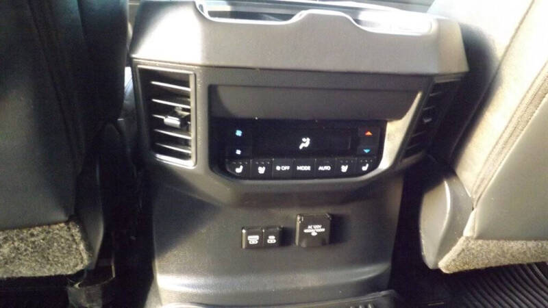 2023 Toyota Sequoia Platinum