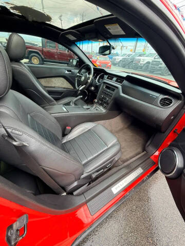 2011 Ford Mustang GT Premium