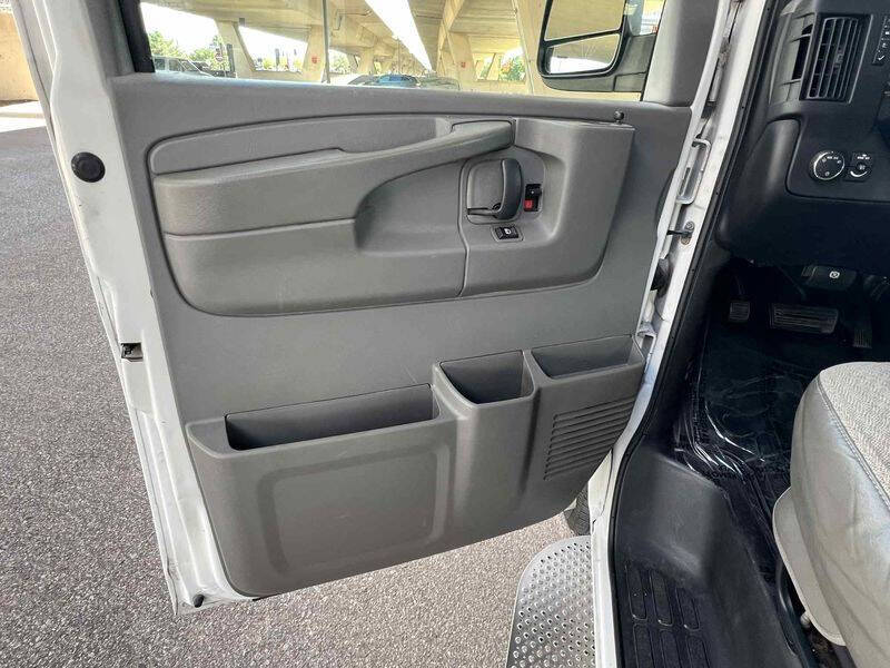 2010 Chevrolet Express LT 3500