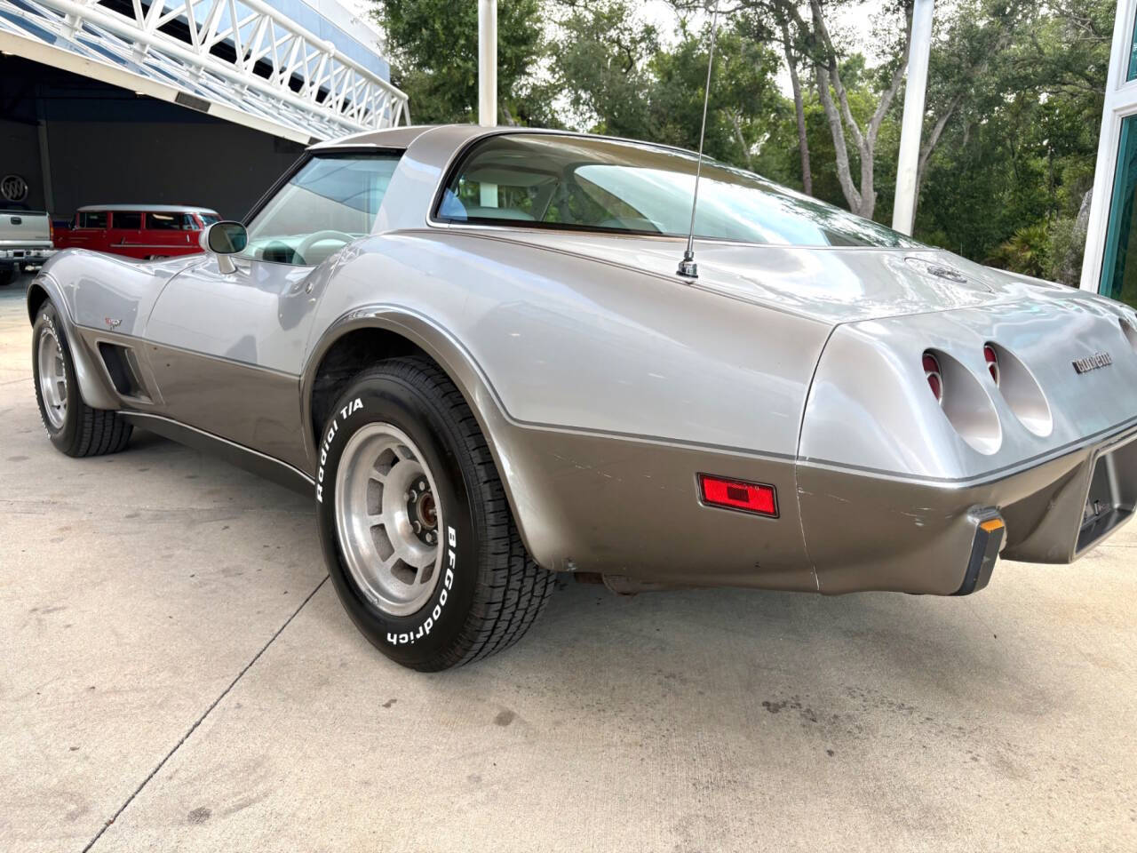 1978 Chevrolet Corvette 14