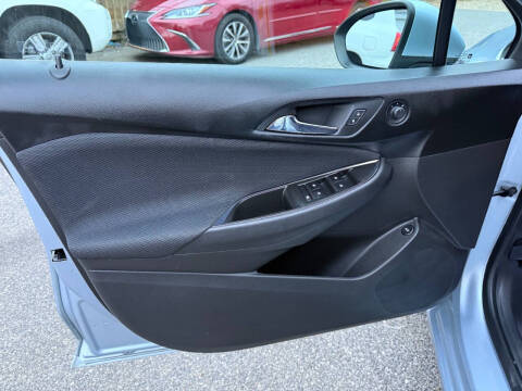 2017 Chevrolet Cruze LT Auto