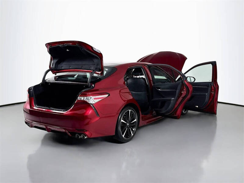 2018 Toyota Camry XSE