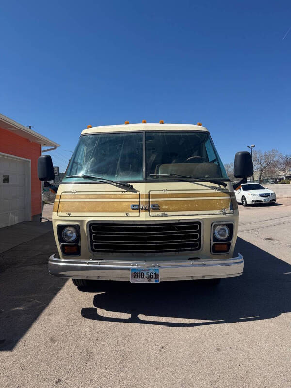 1975 GMC Eleganza