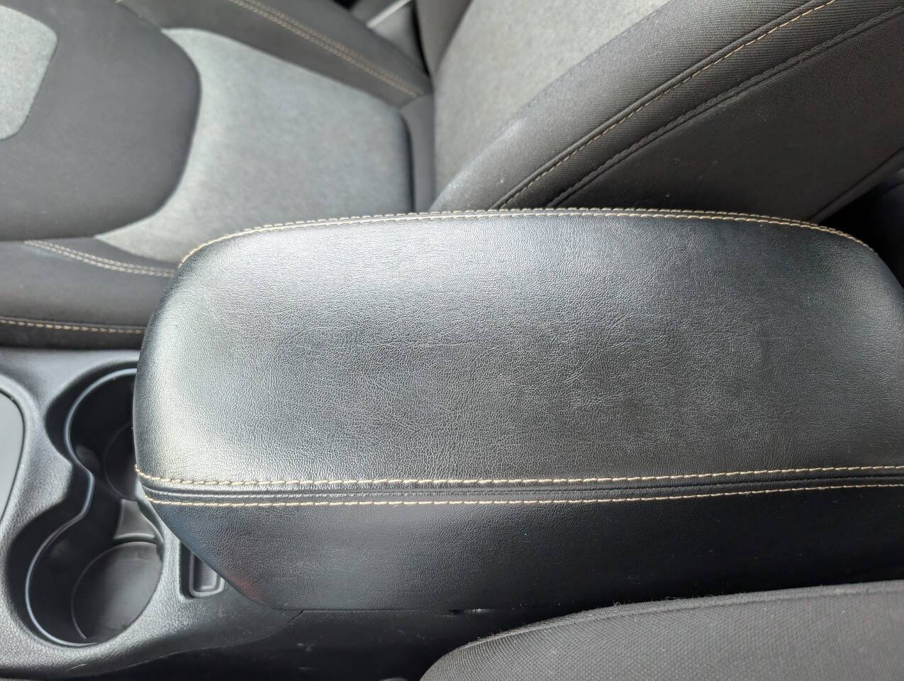 used 2017 Jeep Cherokee car, priced at $10,799