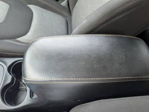 2017 Jeep Cherokee Sport