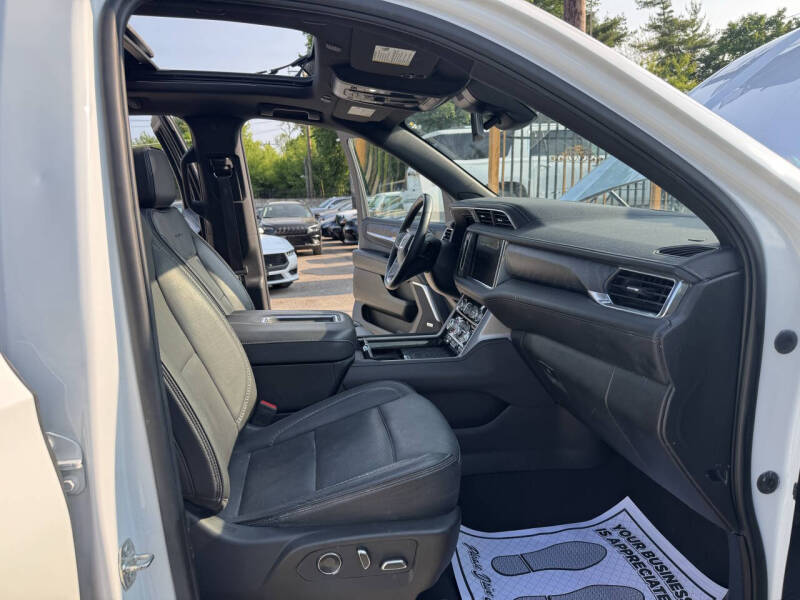 2023 GMC Yukon Denali