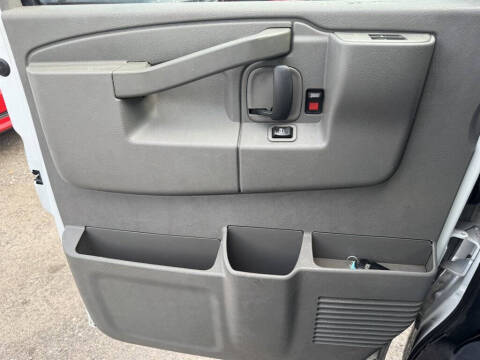 2019 Chevrolet Express 2500