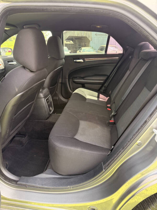2012 Chrysler 300