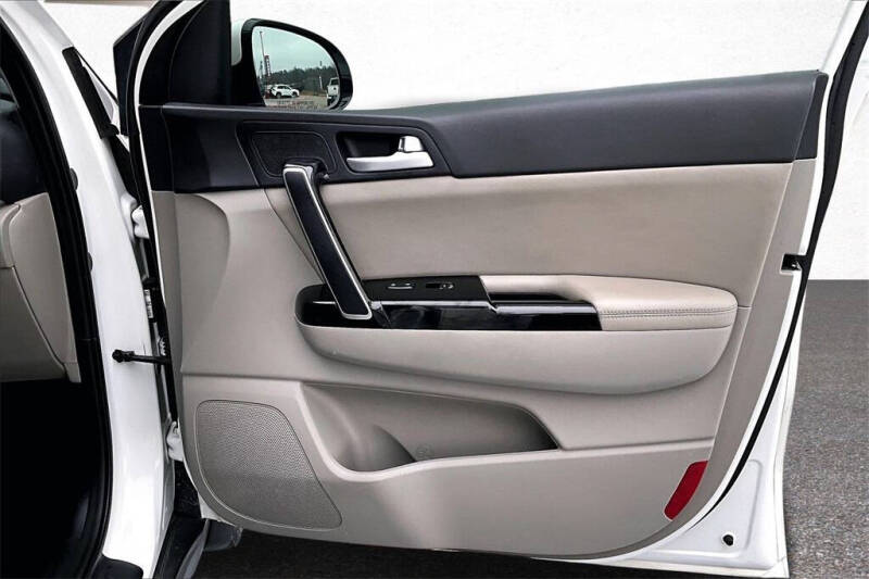 2021 Kia Sportage EX