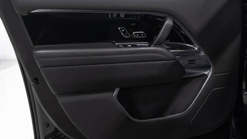 2023 Land Rover Range Rover P400 SE