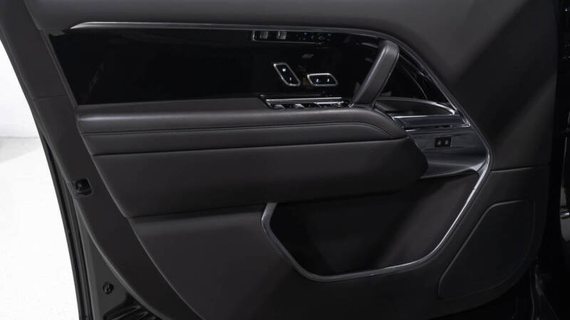 2023 Land Rover Range Rover P400 SE