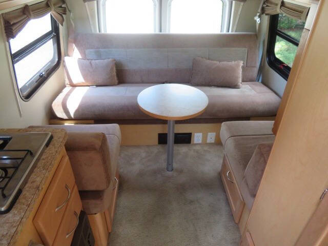 2006 Ford E-Series E-350 SD