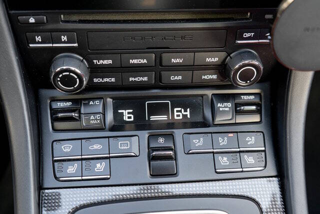 2017 Porsche 911 Carrera 4S