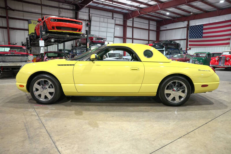2002 Ford Thunderbird Deluxe