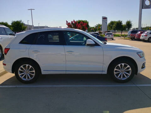 2015 Audi Q5 2.0T quattro Premium