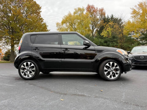 2011 Kia Soul +