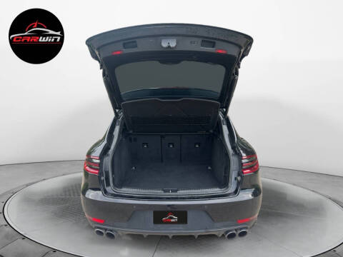 2017 Porsche Macan S
