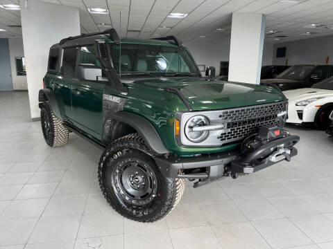 PREDICTION, Everglades Green Bronco