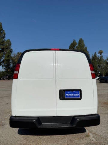 2022 Chevrolet Express 3500