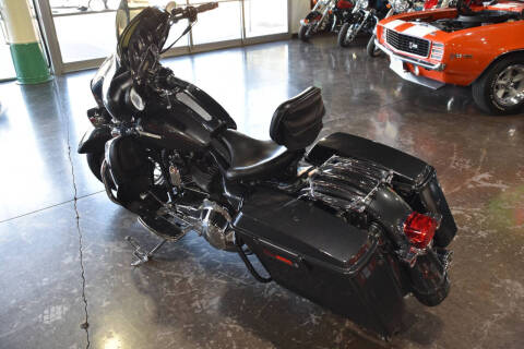 2006 Harley-Davidson FLHXI Street Glide