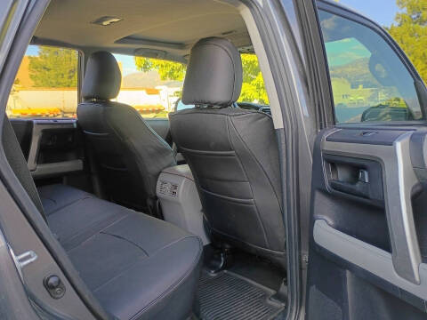 2013 Toyota 4Runner SR5