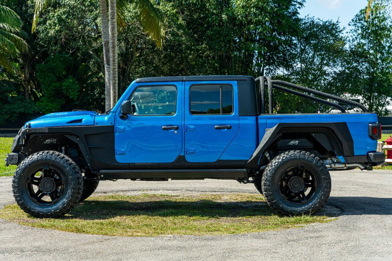 2023 JEEP Gladiator Pickup - $68,999