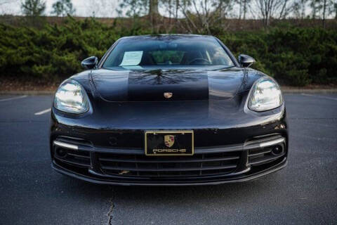 2018 Porsche Panamera 4