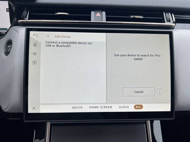 2025 Land Rover Range Rover Velar P400 Dynamic SE