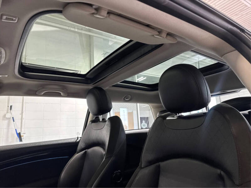 2023 MINI Hardtop 2 Door Cooper SE