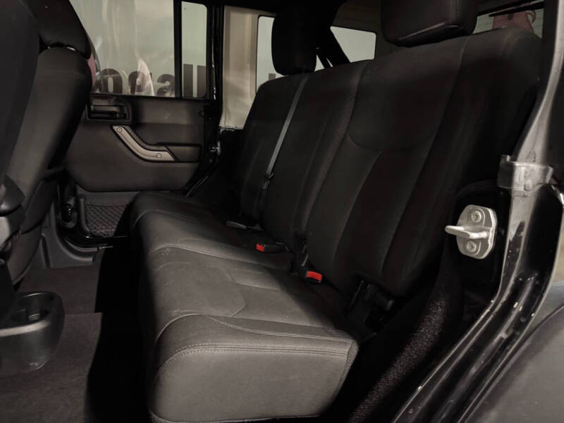 2017 Jeep Wrangler Unlimited Sport