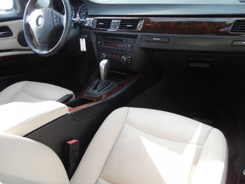 2011 BMW 3 Series 328i