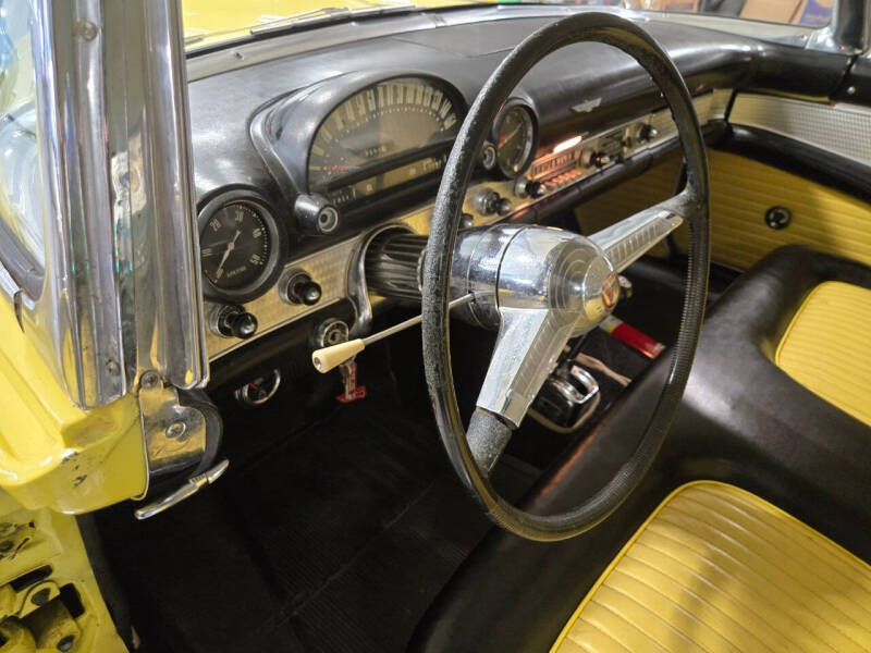 1955 Ford Thunderbird