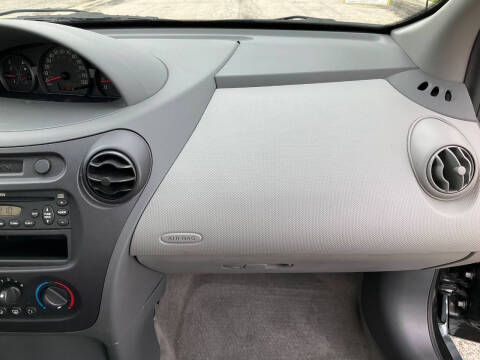 2003 Saturn Ion 2