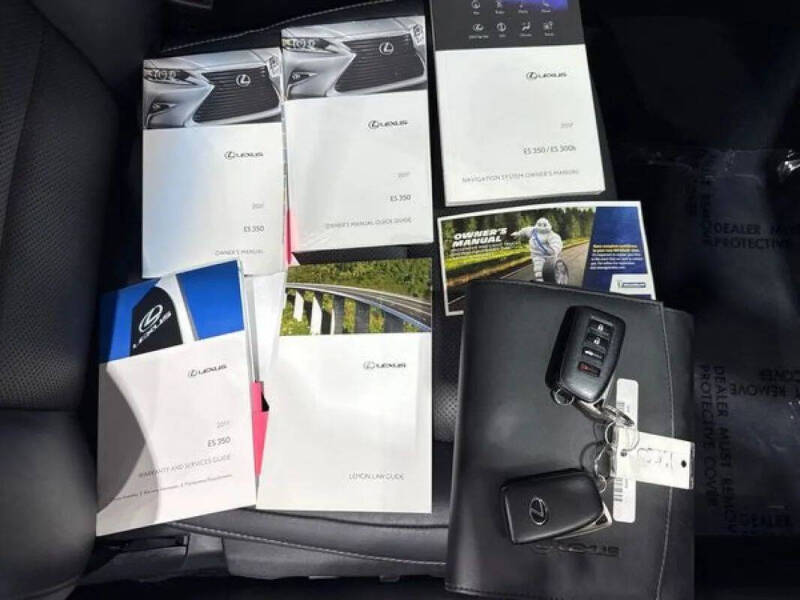 2017 Lexus ES 350