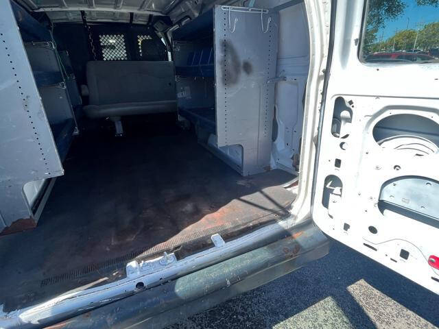 2009 Ford E-Series E-250