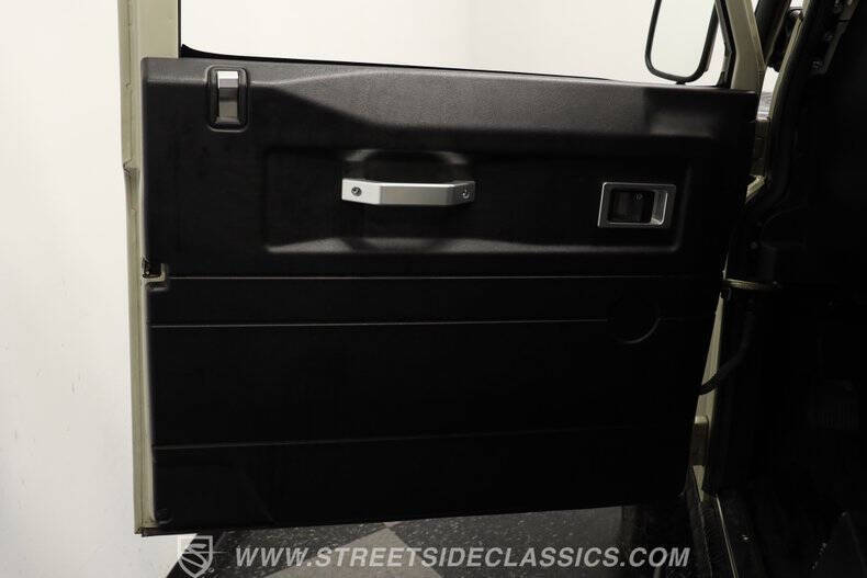 1994 Land Rover Defender 90