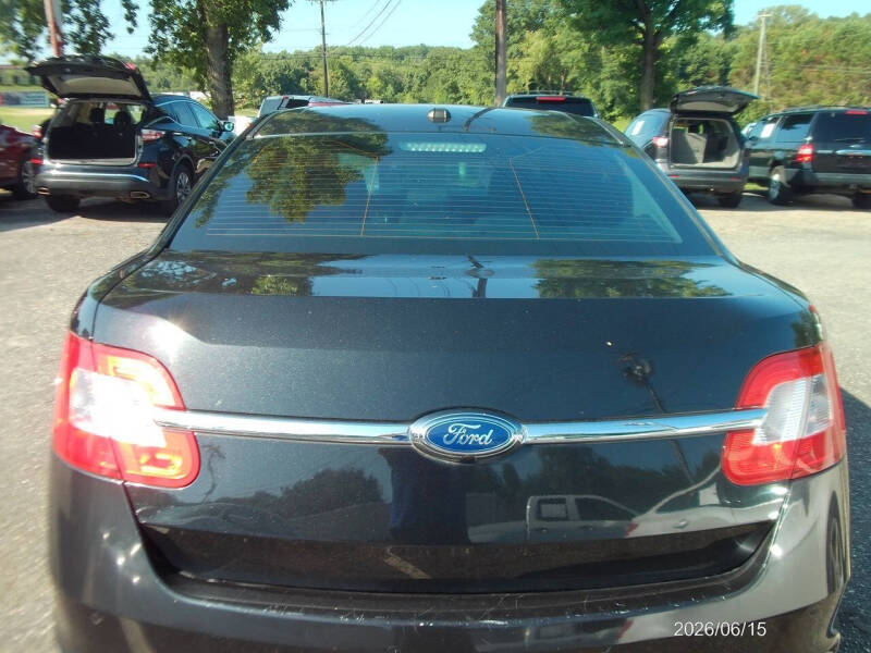 2011 Ford Taurus SEL