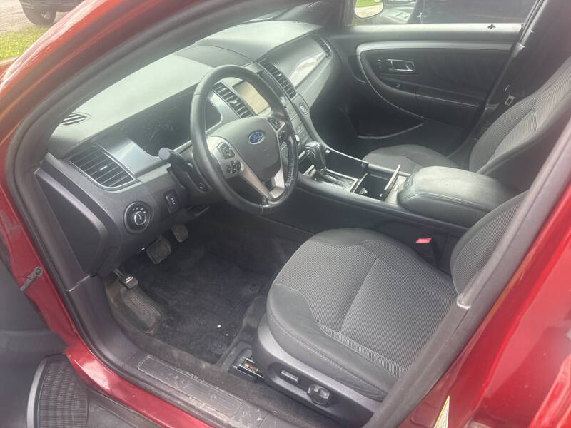 2014 Ford Taurus SEL