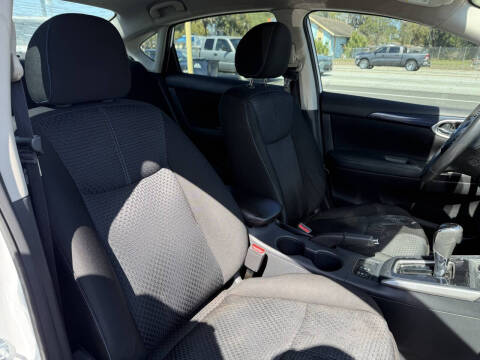 2017 Nissan Sentra SR