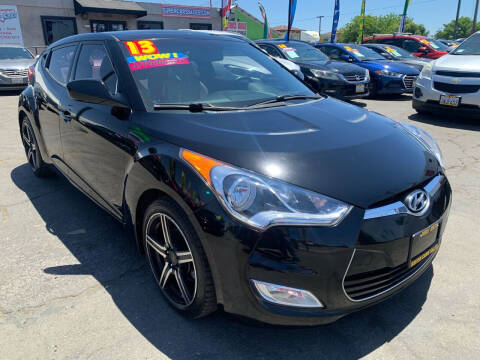 2013 Hyundai Veloster for sale at Super Car Sales Inc. - Modesto in Modesto CA
