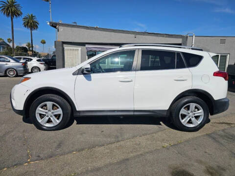 2014 Toyota RAV4 XLE