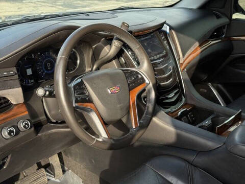 2017 Cadillac Escalade Premium Luxury