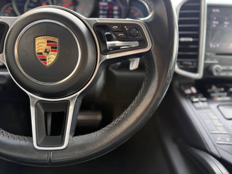 2017 Porsche Cayenne S