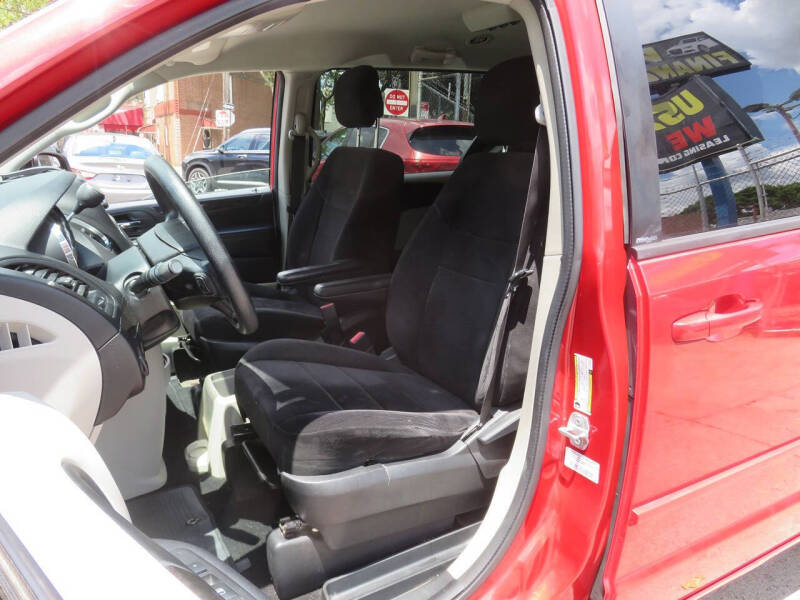 2014 Dodge Grand Caravan SE