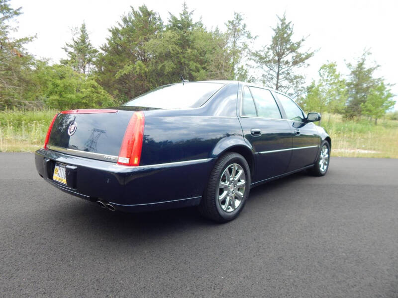 2008 Cadillac DTS