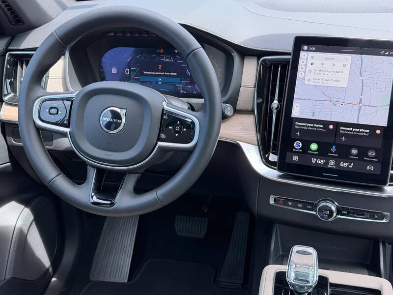 2026 Volvo XC90 B5 Core