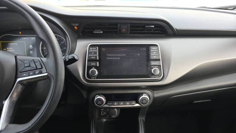 2018 Nissan Kicks SV