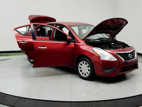 2018 Nissan Versa