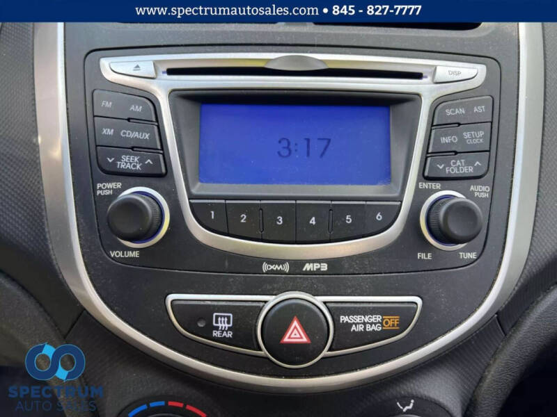 2013 Hyundai Accent GS